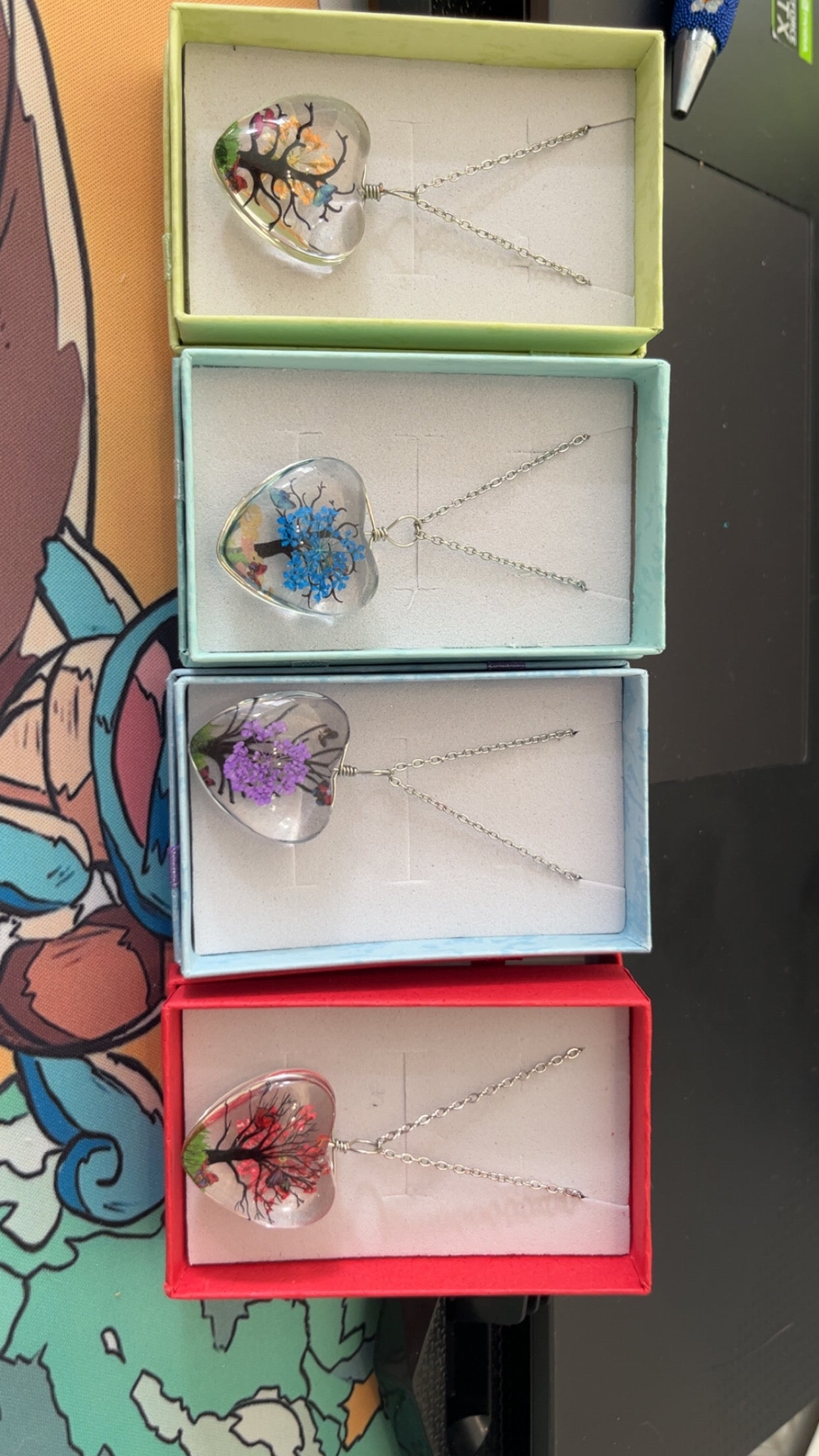 Collier coeur en verre