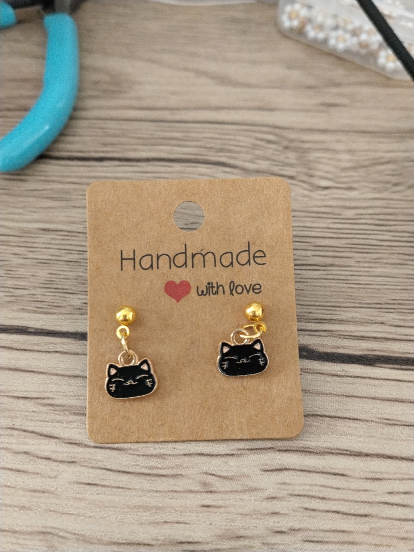 Boucle d'oreille chat noir