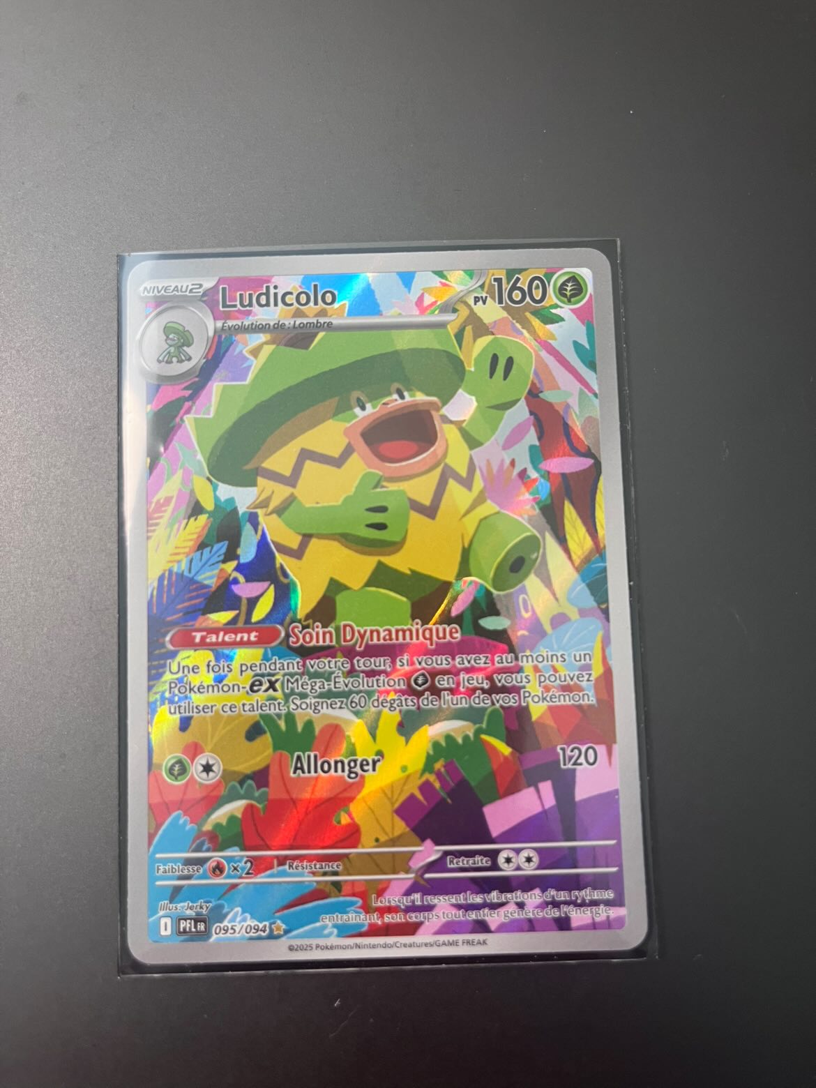 Carte Pokémon "Ludicolo" de Flammes Fantasmagoriques
