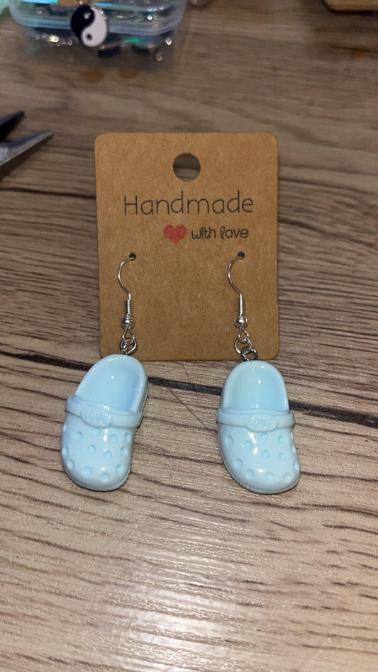 Boucle d’oreille « Crocs bleu »