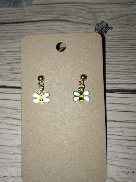 Boucle d'oreille abeille